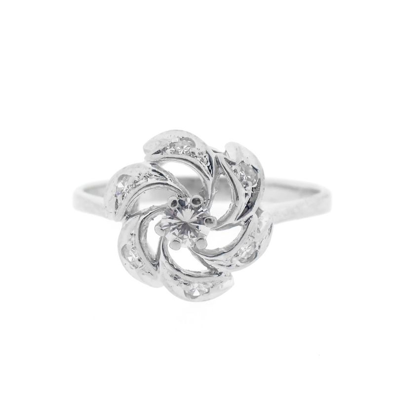 Image 7 of White gold ring with diamonds | 0.21 ct.