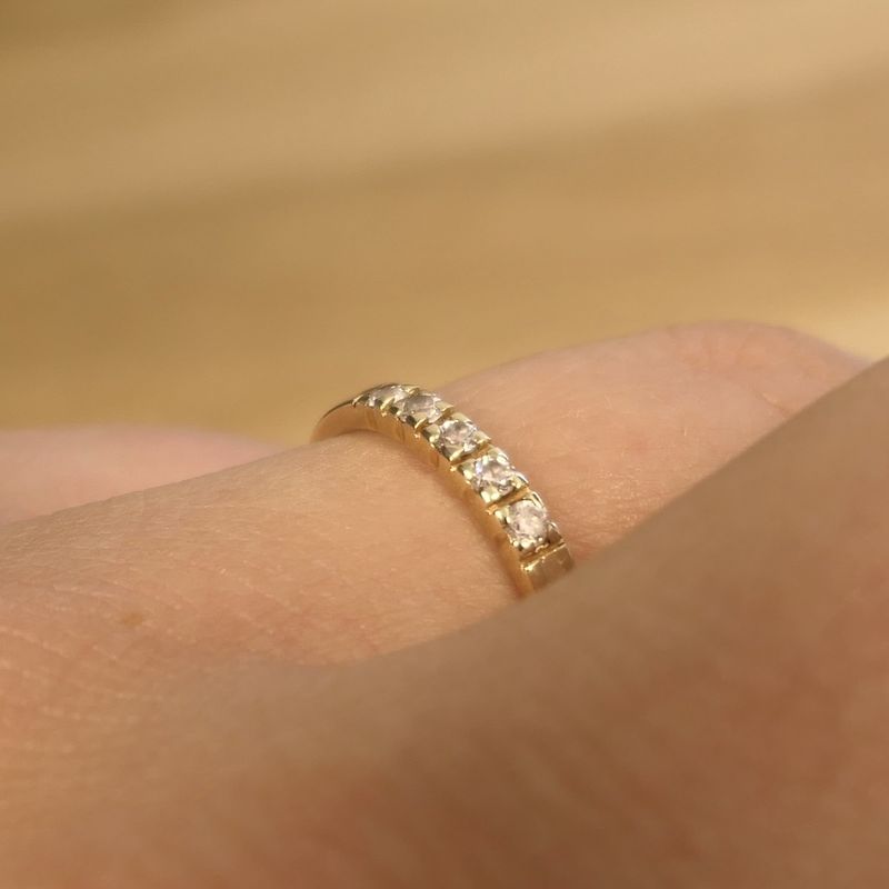 Image 7 of Gold ring with zirconia
