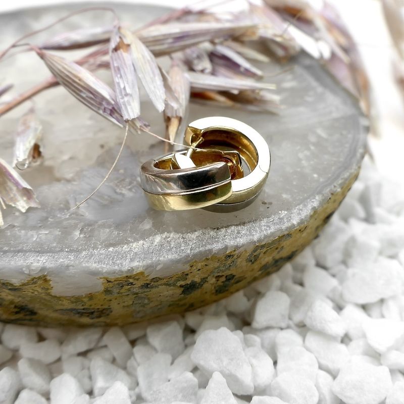 Image 2 of Two-tone gold earrings; Ø 14.5 mm