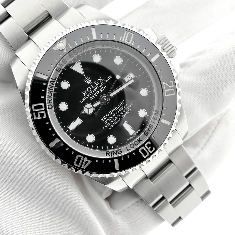 Image 25 of Rolex Sea-Dweller Deepsea 116660; Automatic men's diving watch in full set