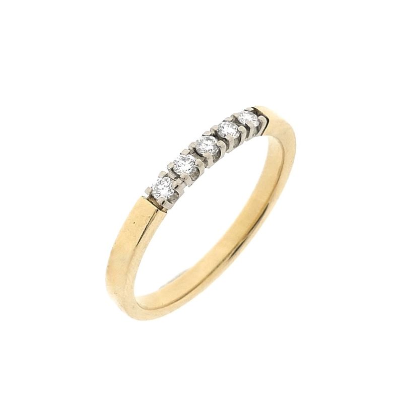 Image 1 of Gold ring with diamond; 0.125 ct.