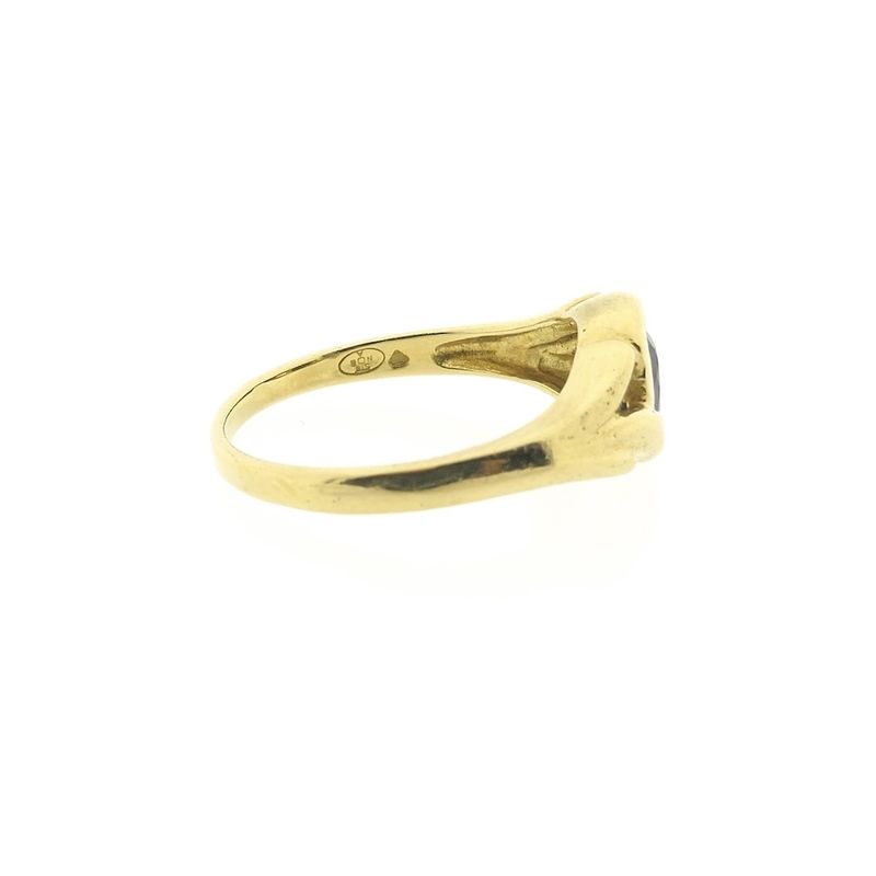 Image 4 of Vintage gold ring with sapphire
