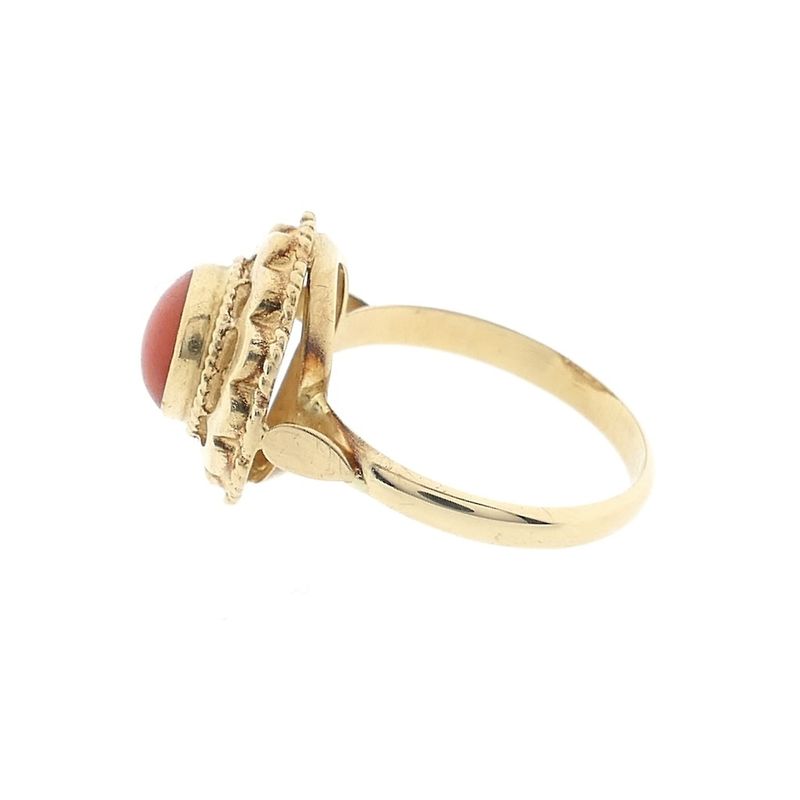 Image 6 of Gold ring with red coral | Vintage/antique