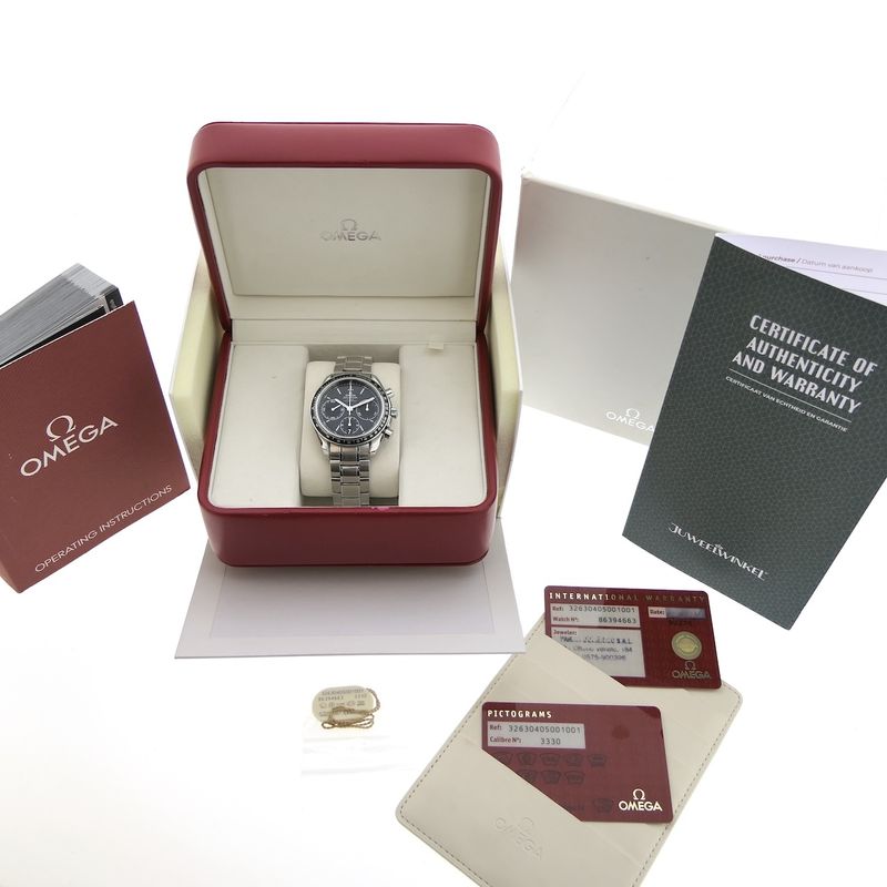 Image 16 of Omega Speedmaster Racing 326.30.40.50.01.001; Automatic chronograph men's watch