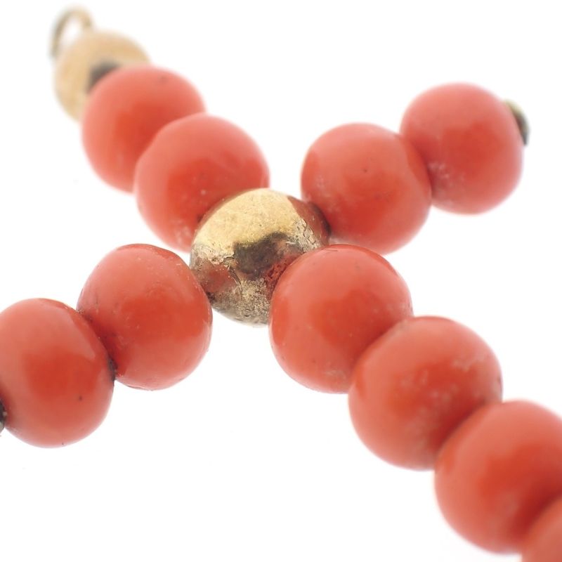 Image 3 of 8 Ct. Pendant of a cross with red coral | Vintage