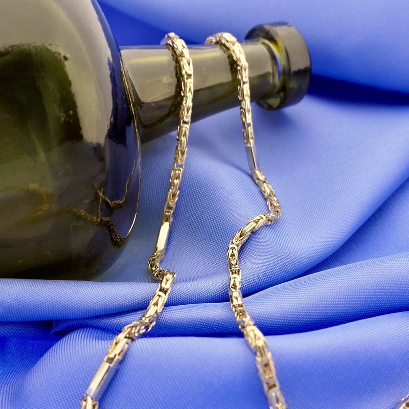 Image 2 of Two-tone gold square king chain | 64 cm