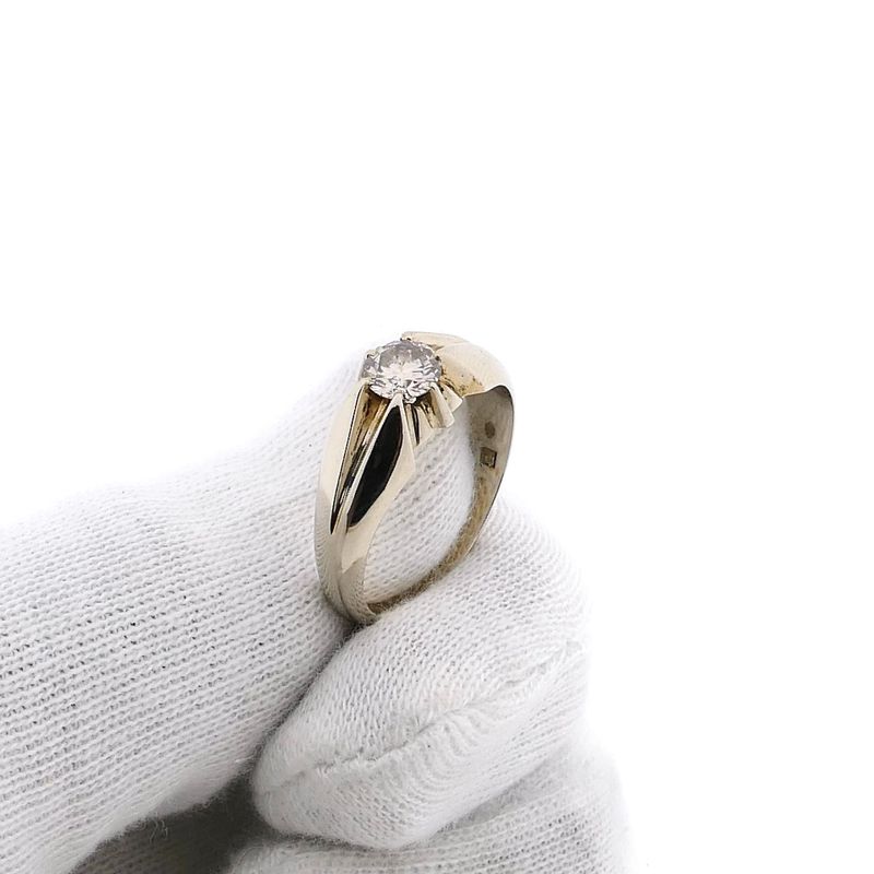 Image 9 of White Gold Solitaire Ring with Diamond; 0.50 ct.