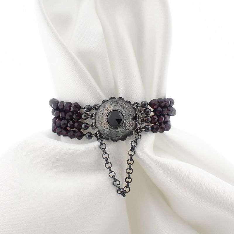 Image 1 of Garnet bead bracelet with silver clasp; Antique | Small size! Ø 49 mm