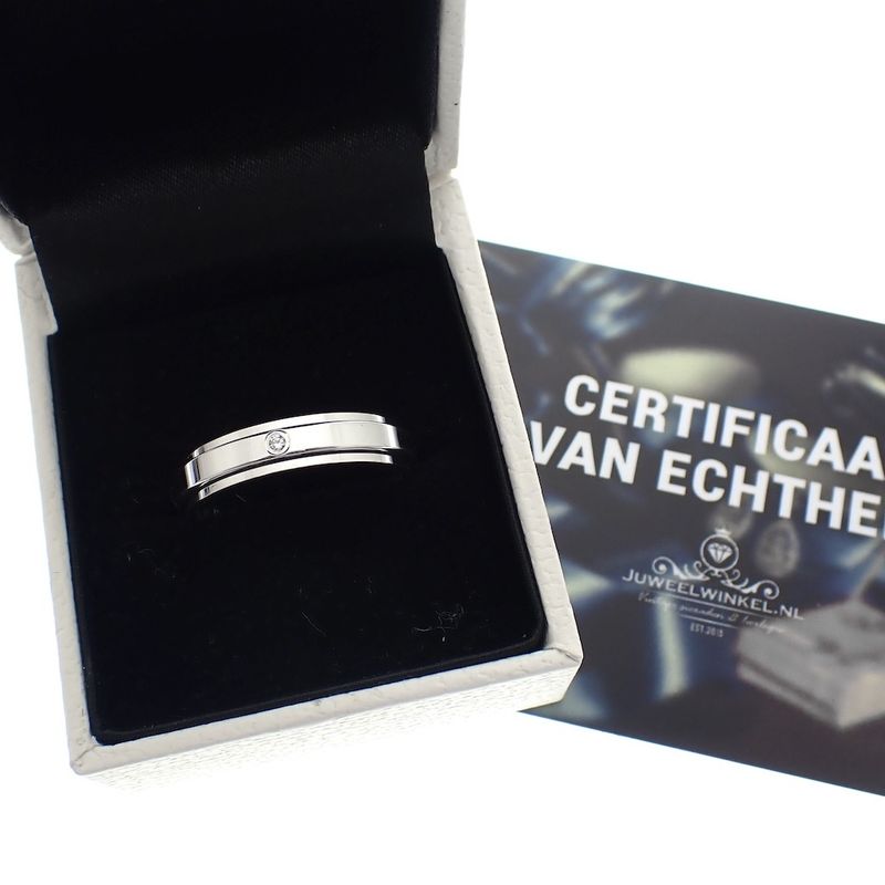 Image 7 of Piaget white gold ladies' ring with diamond; 0.02 ct.