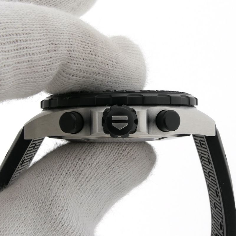 Image 10 of TAG Heuer Formula 1 Chronograph Men's Watch