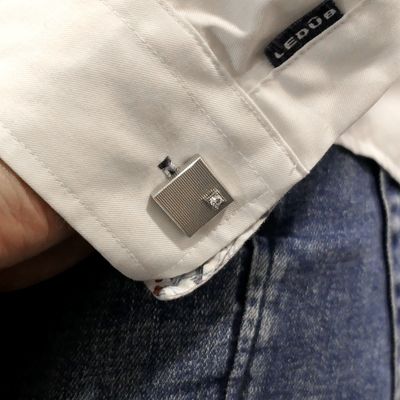 Image 2 of White gold cufflinks with diamond; 0.16 ct.