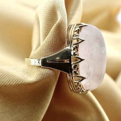 Image 2 of 8K Rose Quartz Ring | Vintage