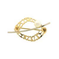 Gold fantasy brooch with pearl | Vintage