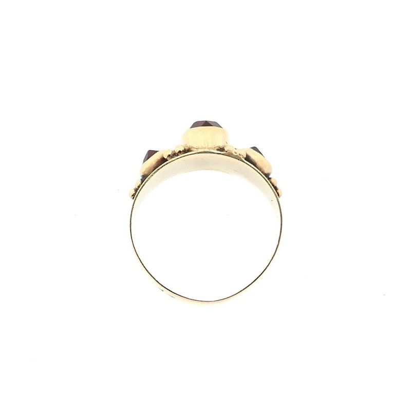Image 5 of Vintage Gold Ring with Garnet