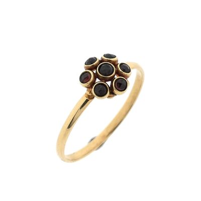 Image 1 of Gold ring with garnet
