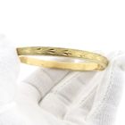Afbeelding 8 van Gouden slavenarmband met gravures; Maat M/L