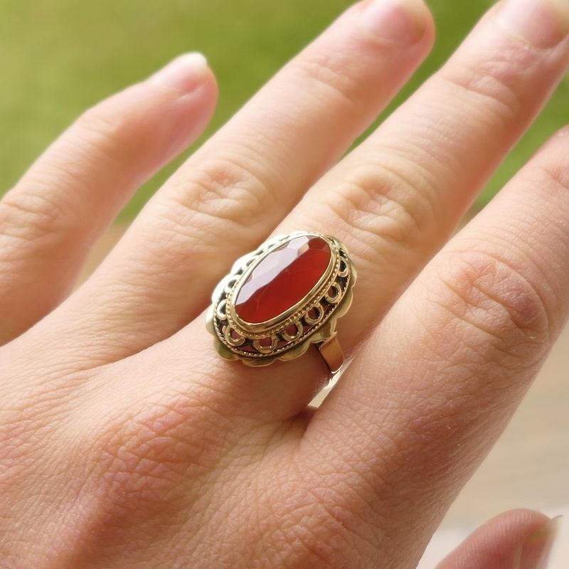Image 7 of Gold ring with carnelian | Vintage