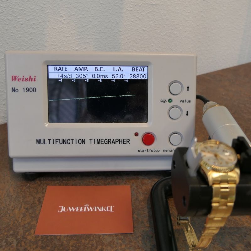 Image 16 of Rolex Lady Datejust 26mm 6927; 18k. Vintage ladies watch in full set