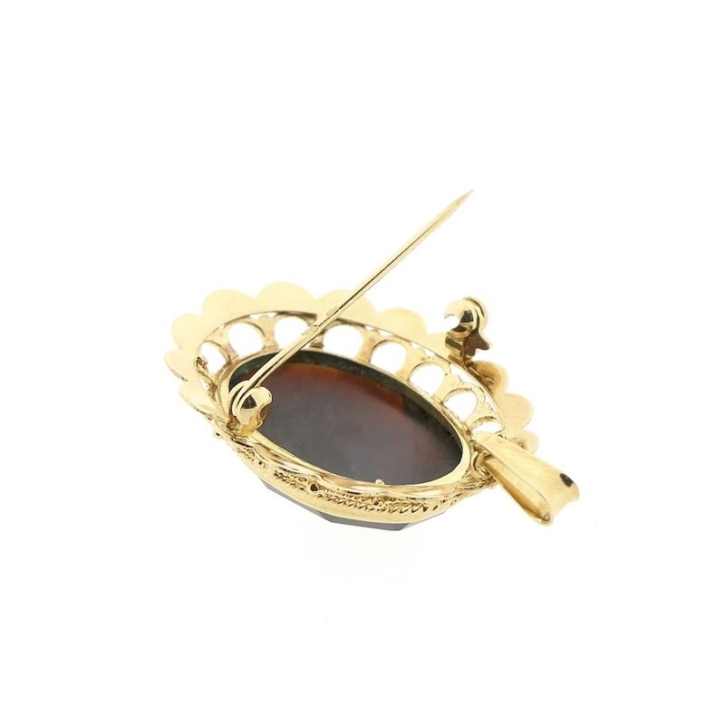 Image 5 of Antique gold brooch/pendant with garnet