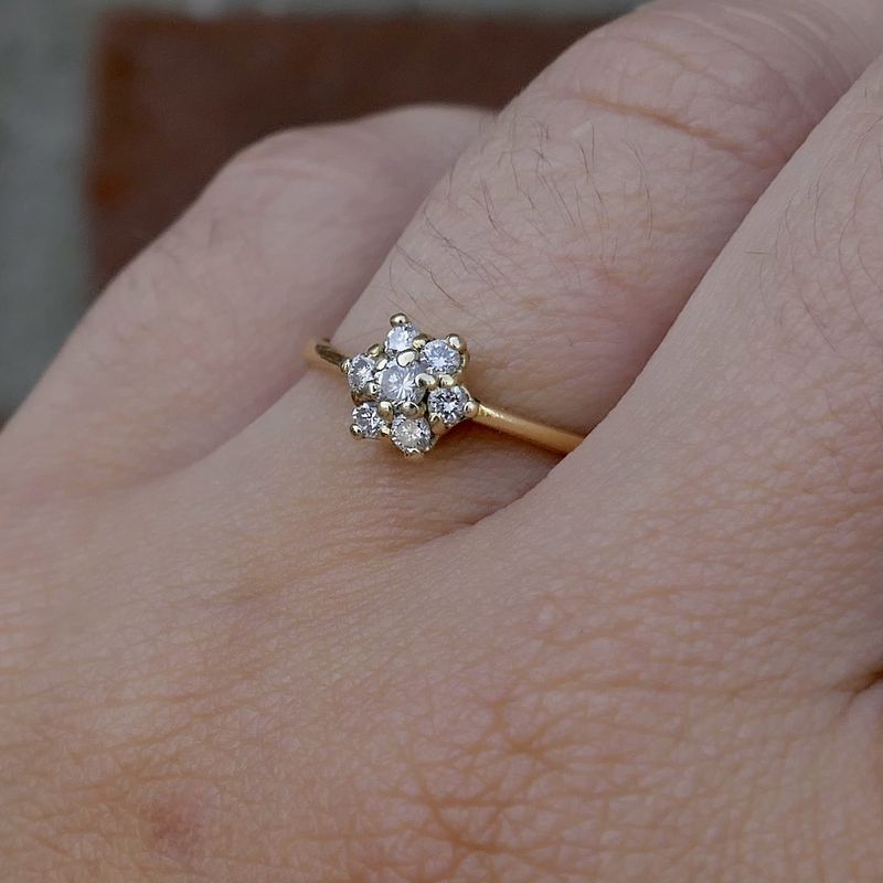 Image 10 of 18-karat gold subtle entourage ring with 0.11 ct. diamond | Sade İş