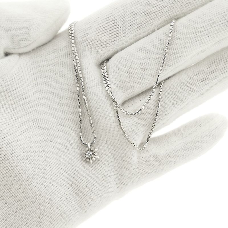 Image 12 of White gold Venetian chain with fixed pendant and diamond; 0.10 ct.