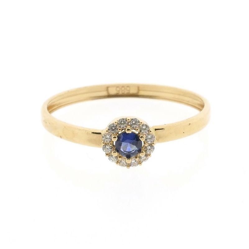 Image 7 of Gold ring with zirconia
