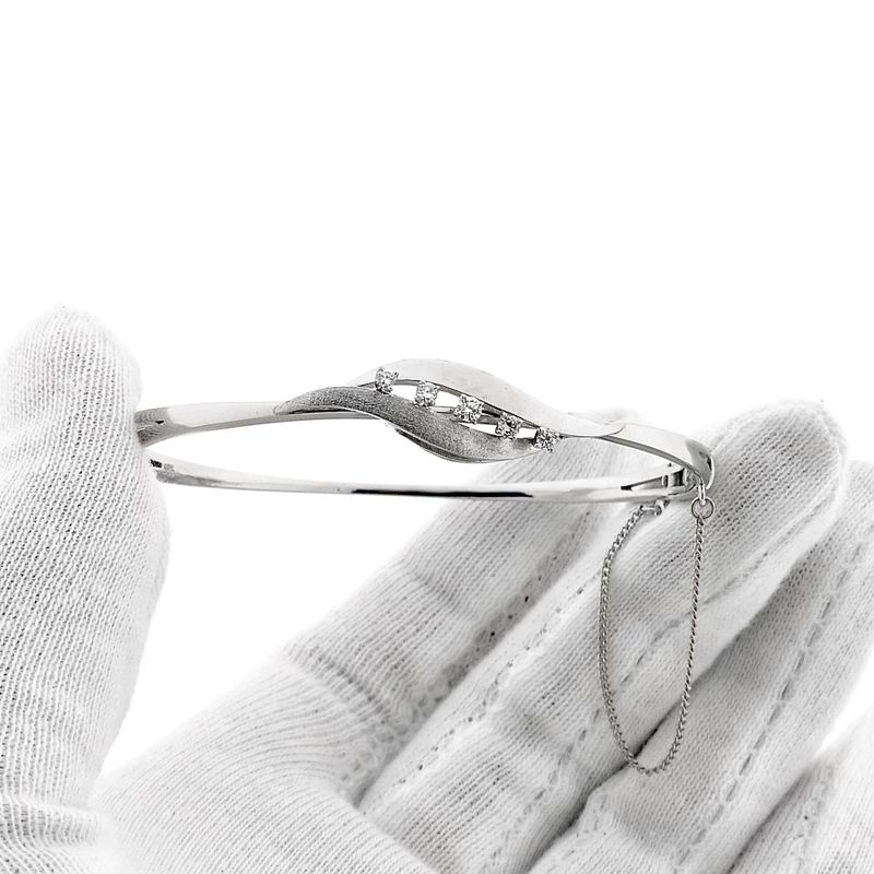 Afbeelding 13 van Witgouden slavenarmband met diamanten; 0,17 ct. 