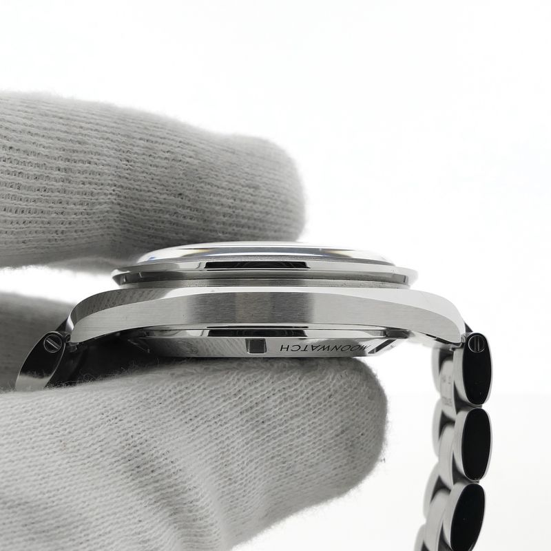 Image 9 of Omega Speedmaster Professional Moonwatch; Chronograph men's watch