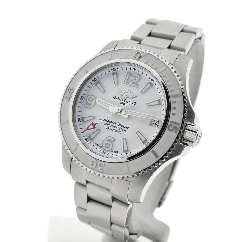 Image 10 of Breitling Superocean 36 A17316; Automatic unisex watch