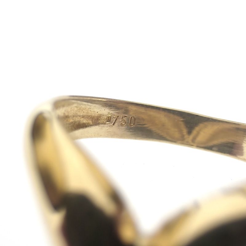 Image 7 of 18K Gold V-shaped ring with diamond | 0.15 ct.