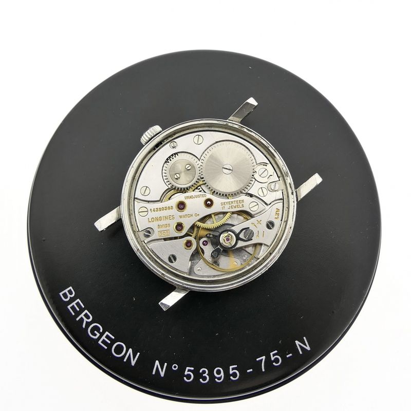 Image 9 of Longines 30L Classic 8048; Vintage watch from the 60s