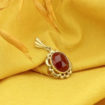 Image 2 of Gold pendant with carnelian | Vintage