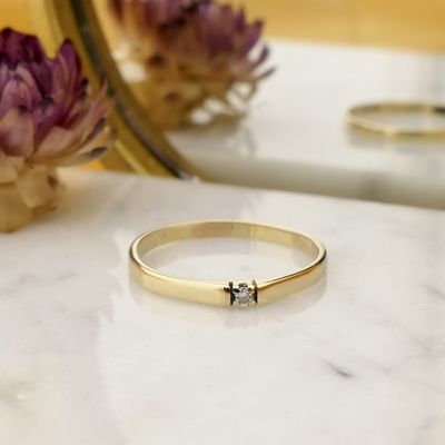 Image 2 of Gold solitaire ring with diamond | 0.02 ct.