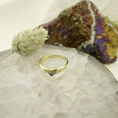 Image 2 of Golden fantasy ring with diamond 0.01 ct.