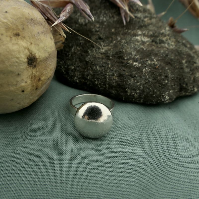 Image 2 of Silver ring with round button
