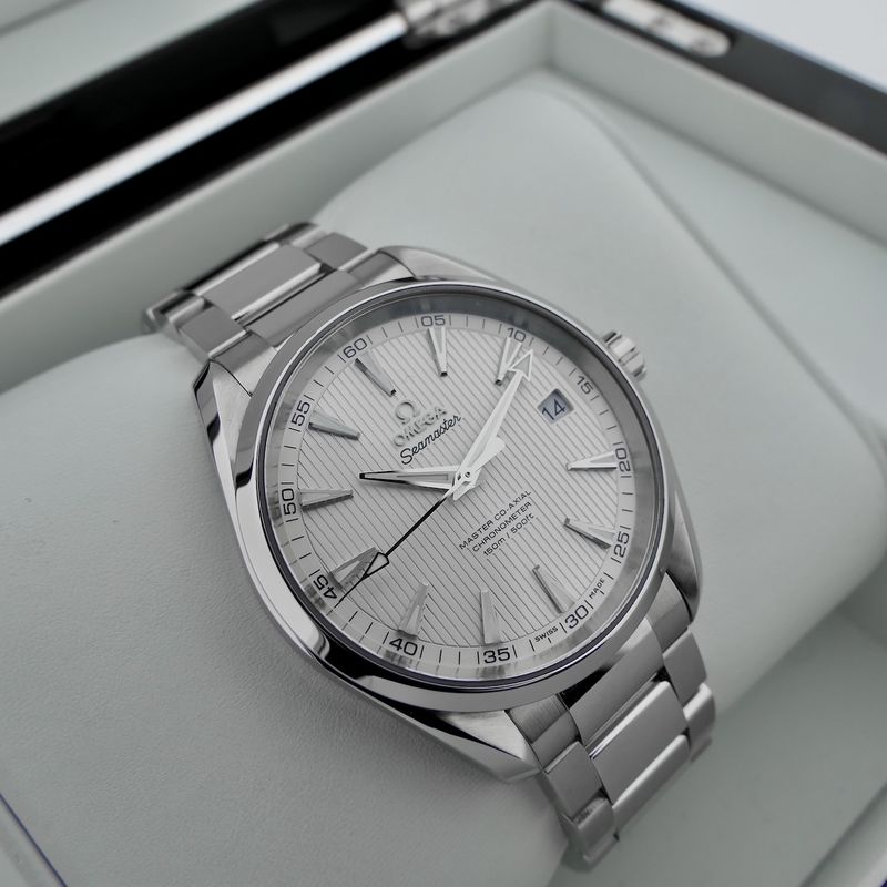 Image 16 of Omega Seamaster Aqua Terra 150M 231.10.42.21.02.003; Automatic men's watch