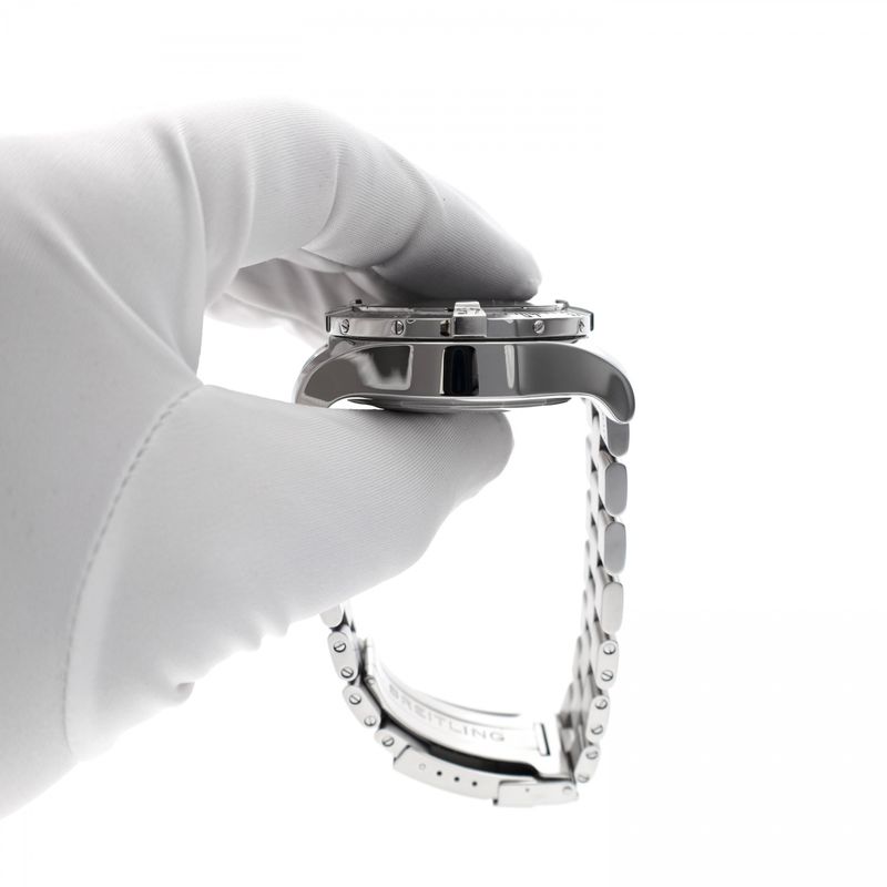 Image 10 of Breitling Avenger Skyland 45mm A13380; Automatic Men's Watch