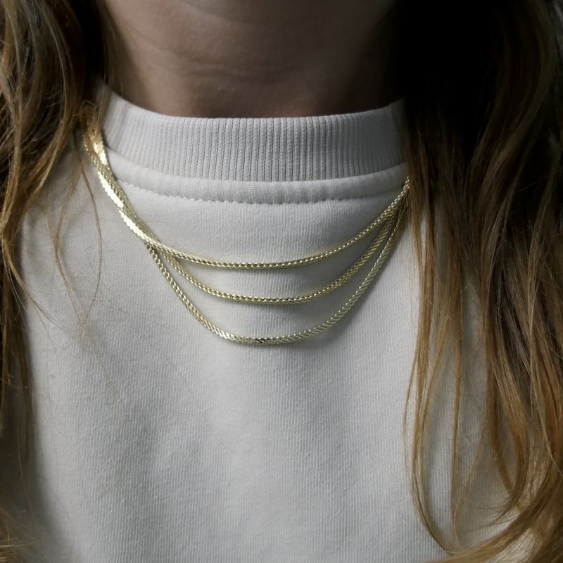 Image 7 of Gold herringbone link necklace