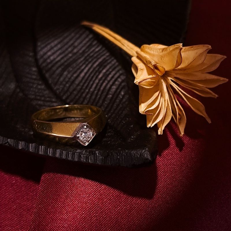 Image 2 of Gold solitaire ring with diamond