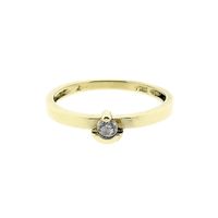 Gold solitaire ring with zirconia