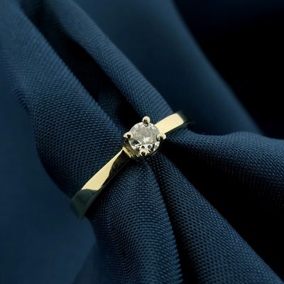 Image 2 of Gold solitaire ring with diamond | 0.18 ct.