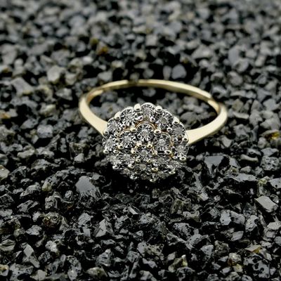 Image 2 of Gold entourage ring with diamond | 0.095 ct.