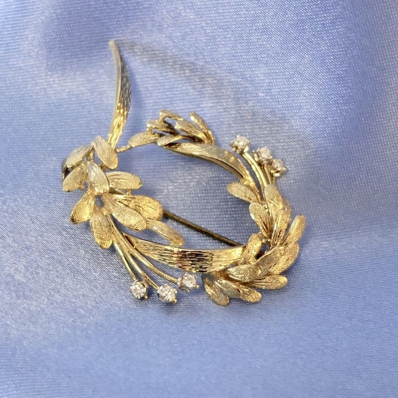 Image 2 of Vintage gold fantasy brooch with diamond 0.21 ct.