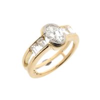 Exclusive gold ring with diamond; 1.60 ct.