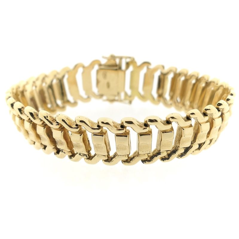 Image 5 of Golden fantasy link bracelet | 19 cm