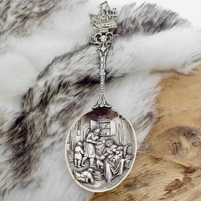 Silver birth spoon; Old Dutch from 1922 Image 2 of Silver birth spoon; Old Dutch from 1922