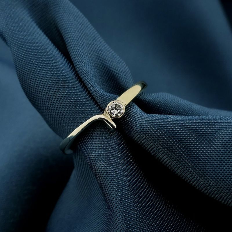 Image 7 of Two-tone gold ring with diamond; 0.10 ct.