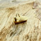 Image 2 of Yellow gold pendant/charm of a football boot