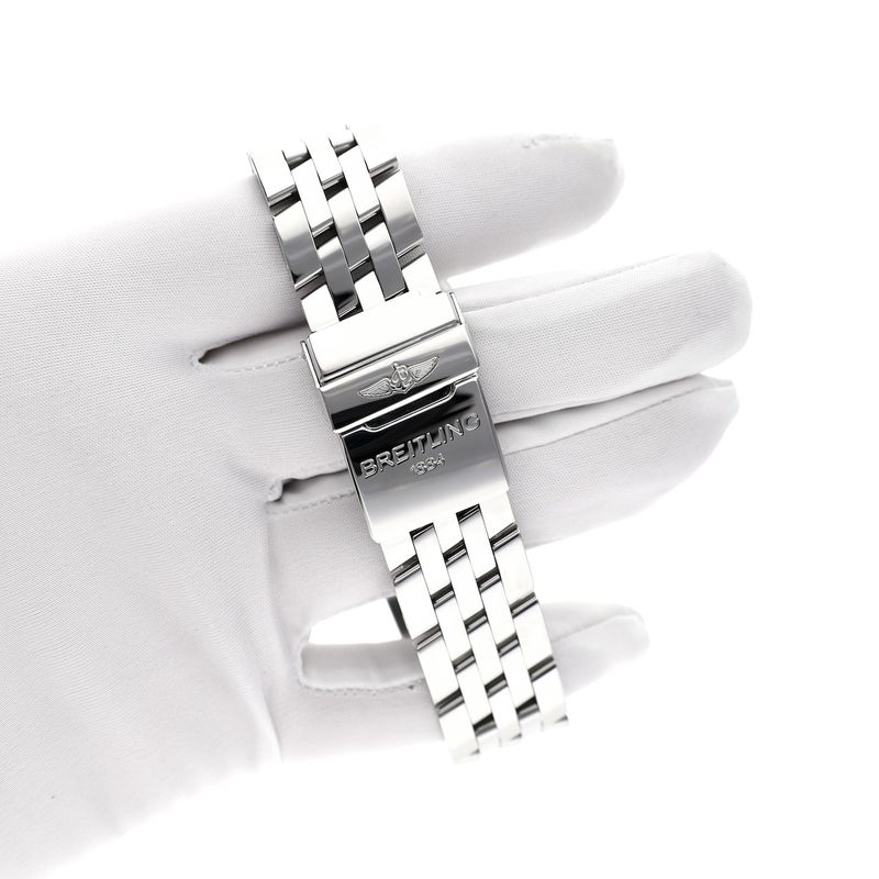 Image 8 of Breitling Chronomat Evolution 'White' A13356; Chronograph men's watch