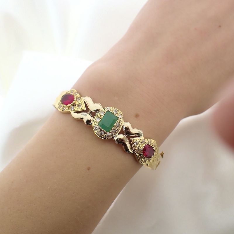 Image 3 of 18K Gold Oriental Slave Bracelet | Ø 60 mm